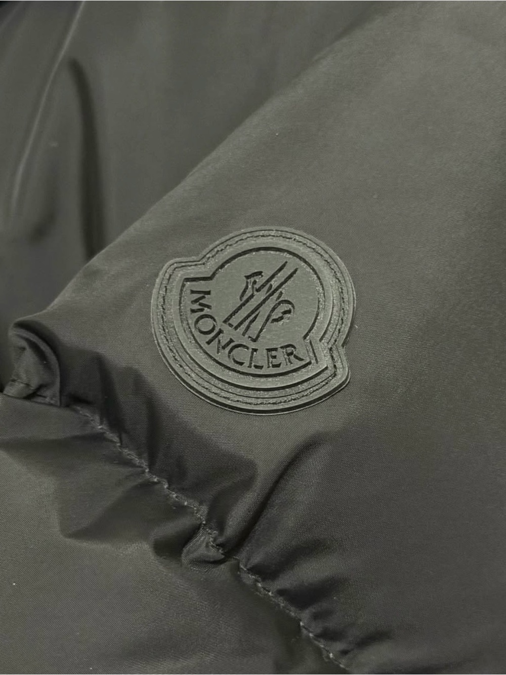 Moncler Montcla - Picture 4 of 11